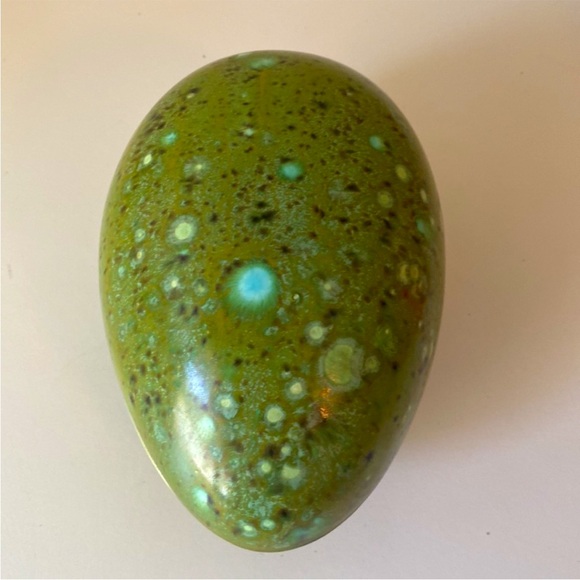 ⏰Mid Century Large Beautifully Unique Ceramic Egg (Trinket Holder), Hand-Stamped - Picture 7 of 9